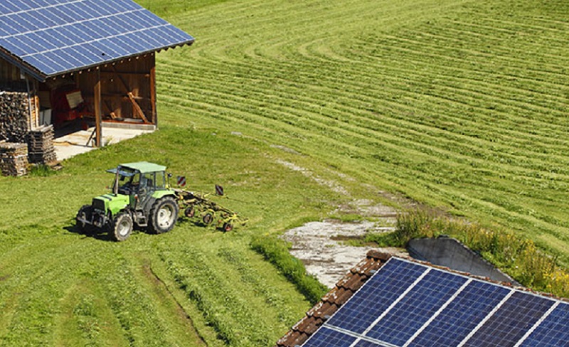 Τεράστια τα κέρδη των αγροτών από τα νέα αγροτικά φωτοβολταϊκά